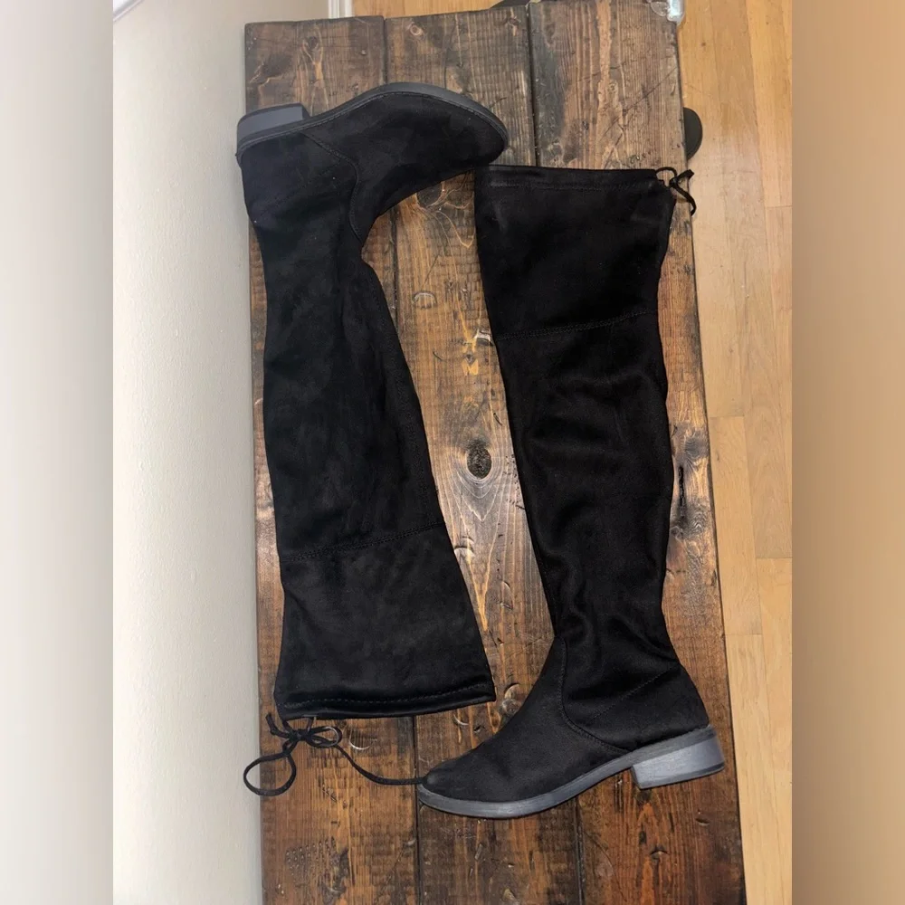 Zigi Soho Karsten Black Over-the-Knee Boots size 6